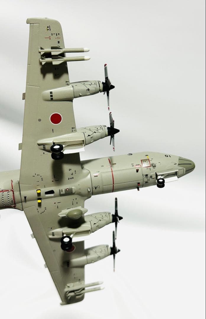 全日空商事 1/200 P-3C 海上自衛隊 VP-5 TIDA滑走路プレート付