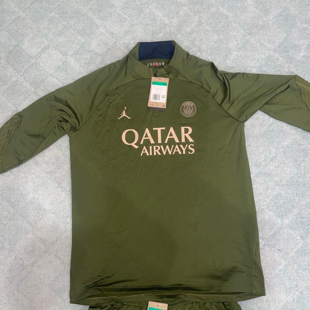新品未使用タグ　パリ サンジェルマン PSG ストライク上下セットアップ　X L