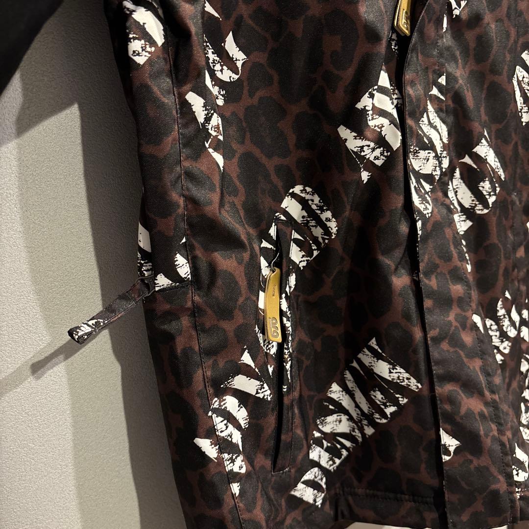 新品　arg スノーウェア　Sサイズ　上着のみ