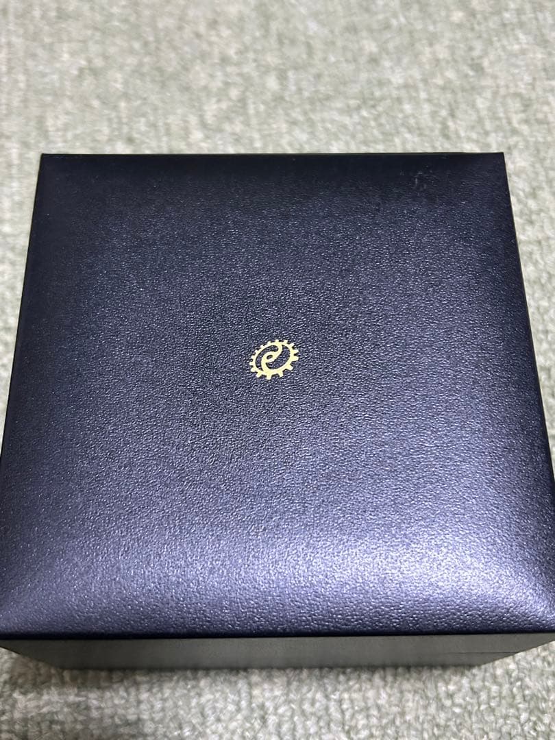 グラブル グラフェス メカニカルウォッチ オロロジャイア