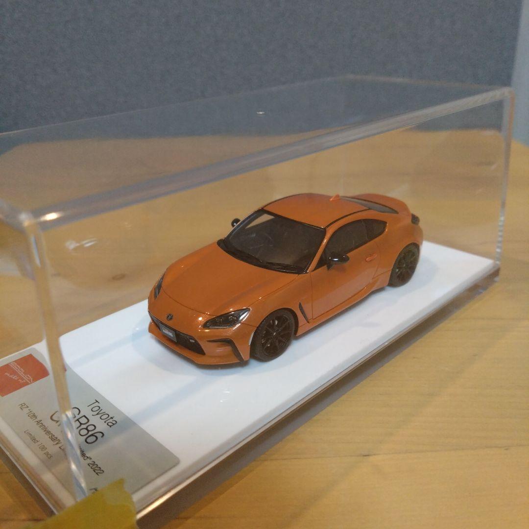 メイクアップ　ミニカーGR86 1／43 フレイムオレンジ