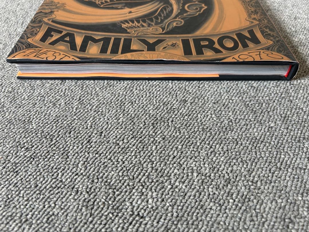 超レア本 The Leu Family's Family Iron