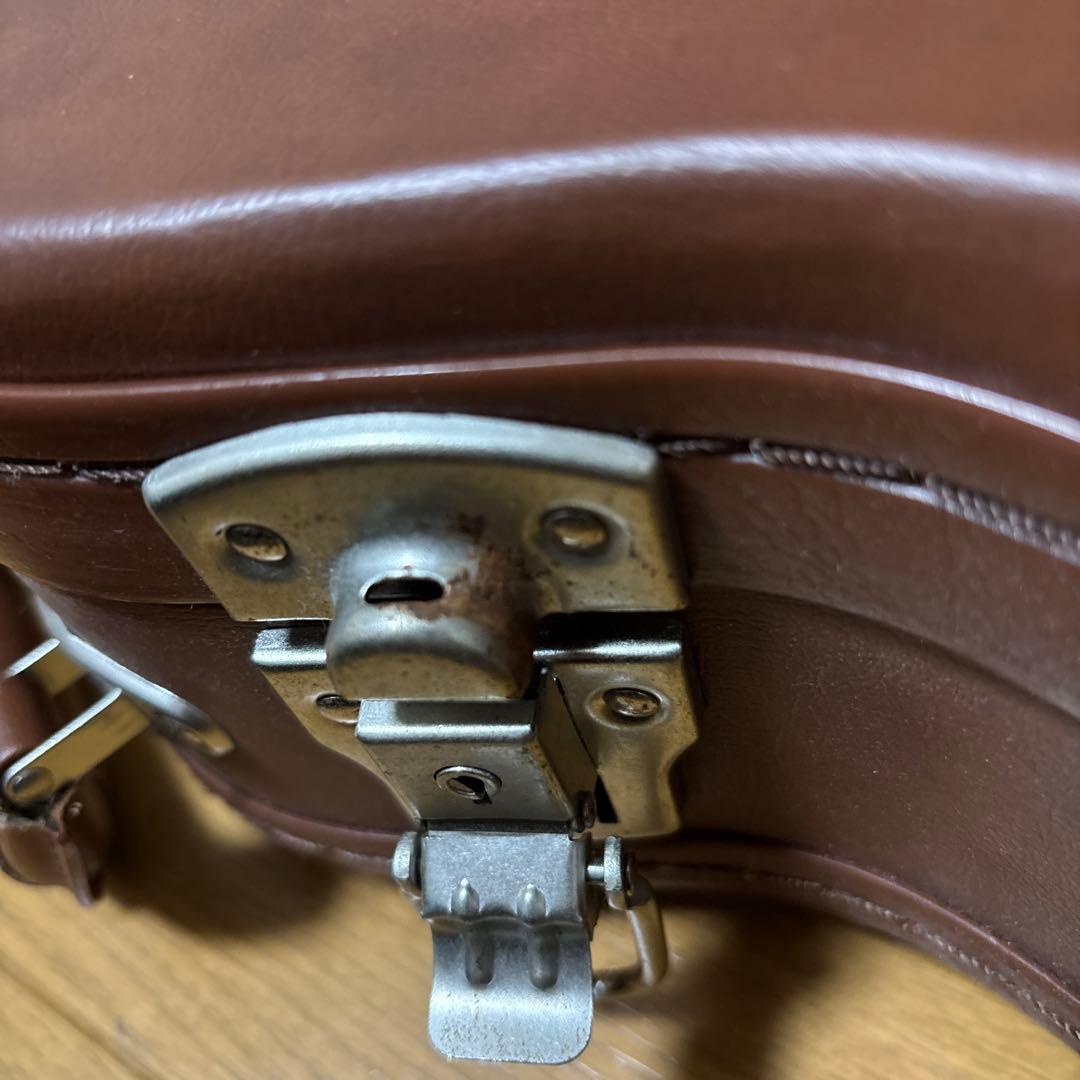 Epiphone Les Paul スタジオ黒とエピフォンハードケース