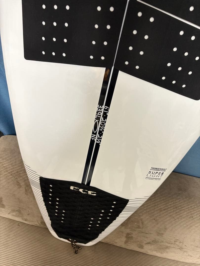 まにまに　アルメリック　FLYER サンダーボルト