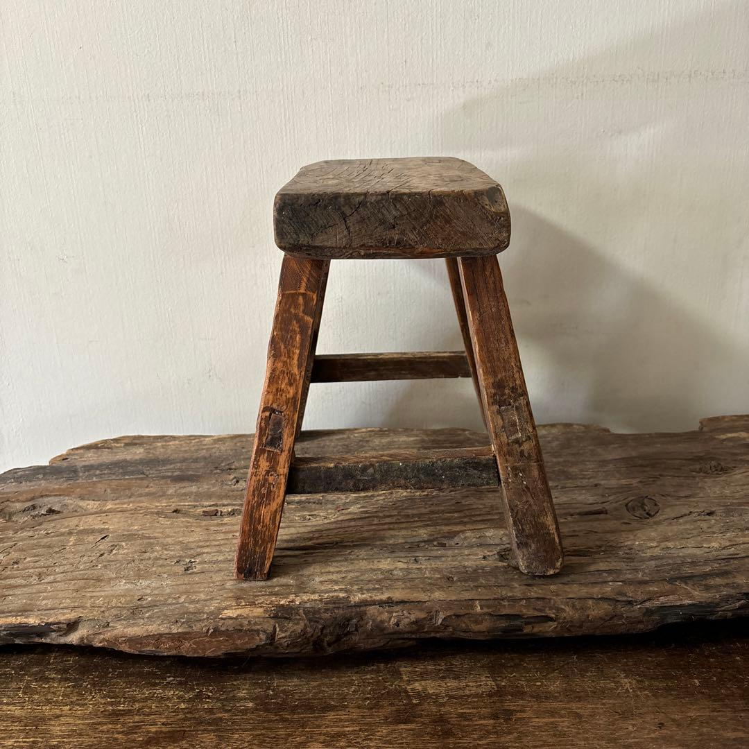 朝鮮　李朝　中国　その2 木製小さな踏み台　肘掛　花台　スツール　古民具　骨董