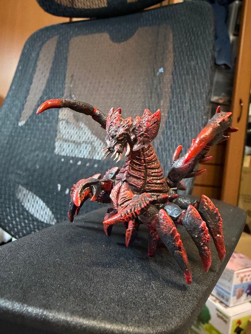 デストロイア　フィギュア　ゴジラ　改造リペイント