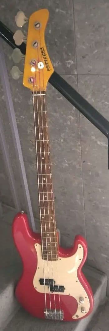 FERNANDESベースギター送料込