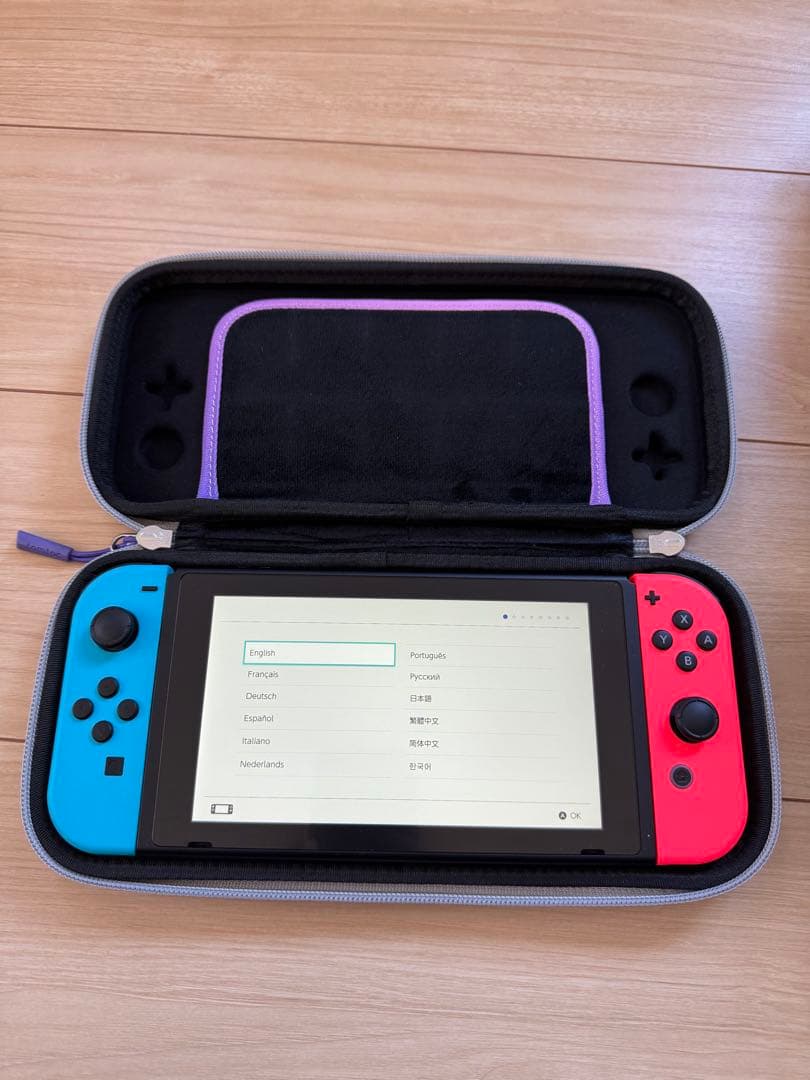 ⭐︎Nintendo Switch⭐︎ 青/赤 ケース付き