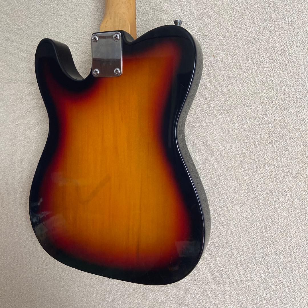 メイプルネック/サンバーストのテレキャスターブランド不明