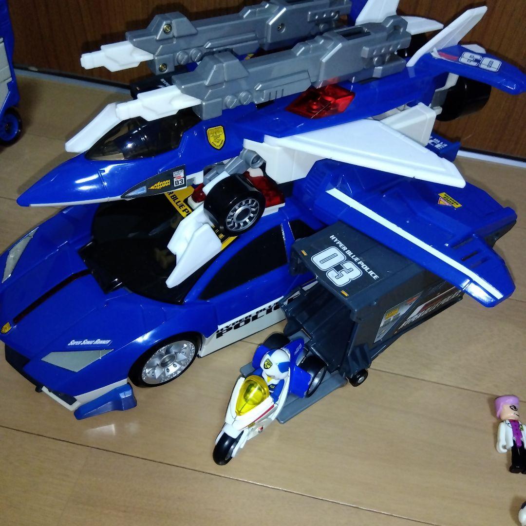 ハイパーブルーポリス　01号＆03号＆ガードナー＆キッズ16体＆ミニカー34台