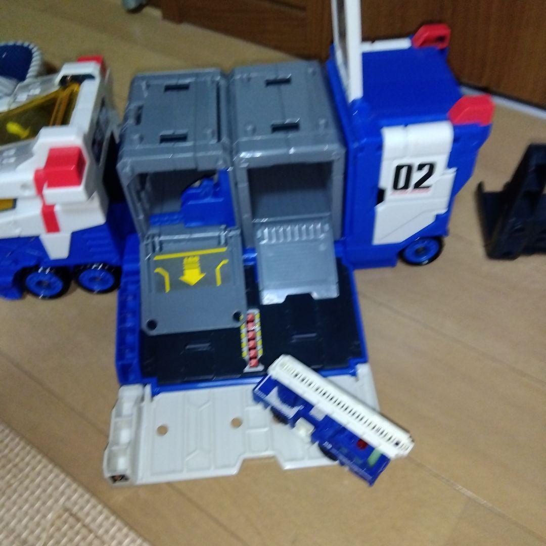 ハイパーブルーポリス　01号＆03号＆ガードナー＆キッズ16体＆ミニカー34台