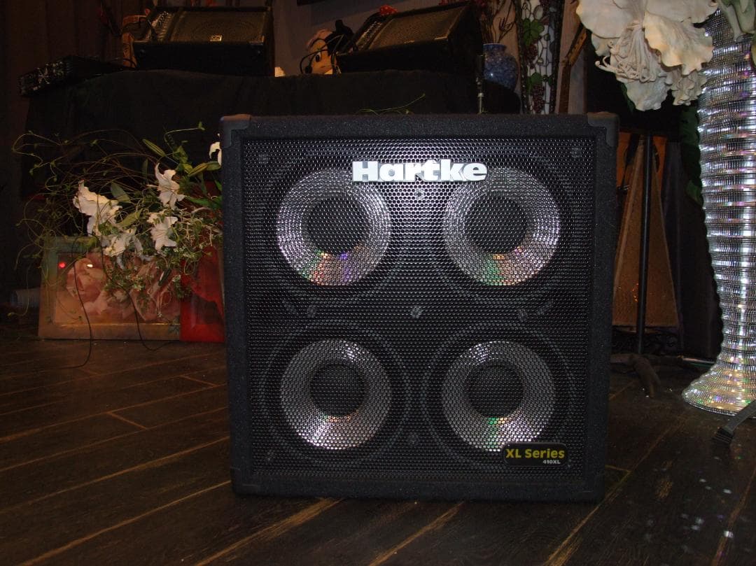美品　HARTKE ハートキー　410XL ベース用キャビネット