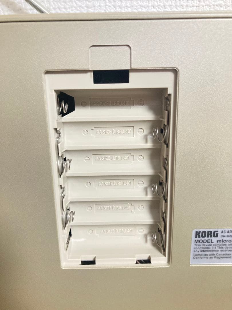 ☆microKORG マイクロコルグ 限定リバース鍵盤 アナログシンセサイザー