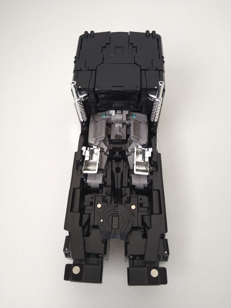 トランスフォーマー MP-49 ブラックコンボイ マスターピース