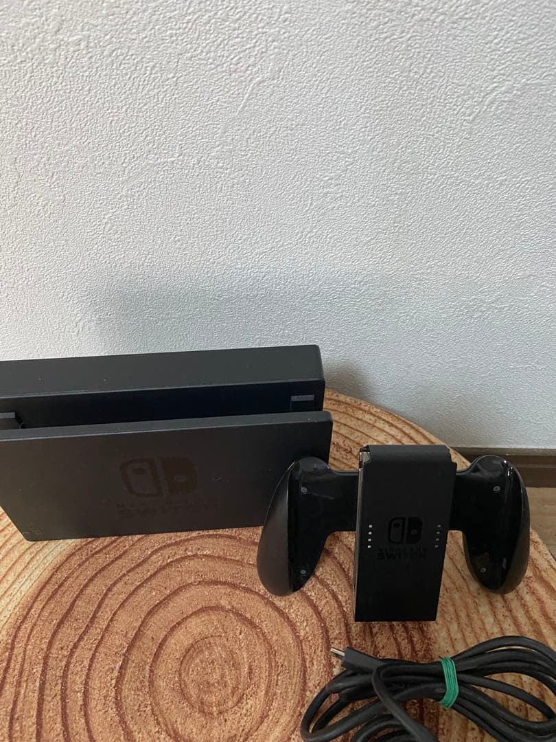 Nintendo Switch ニンテンドースイッチ本体　PNK/GRN 箱無し