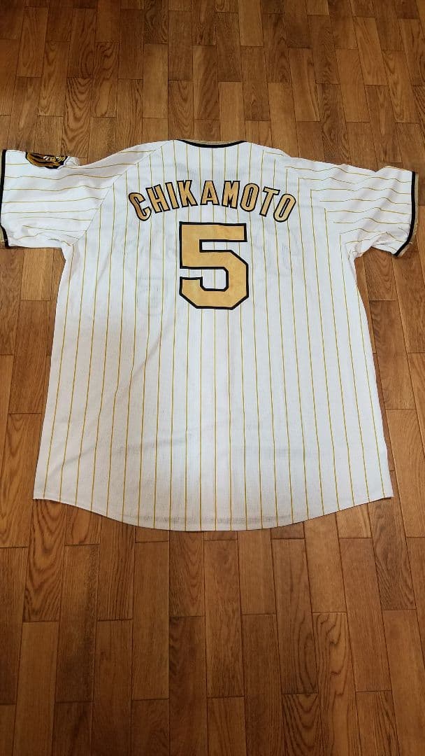 阪神タイガース　近本光司選手 チャンピオンユニフォーム Oサイズ