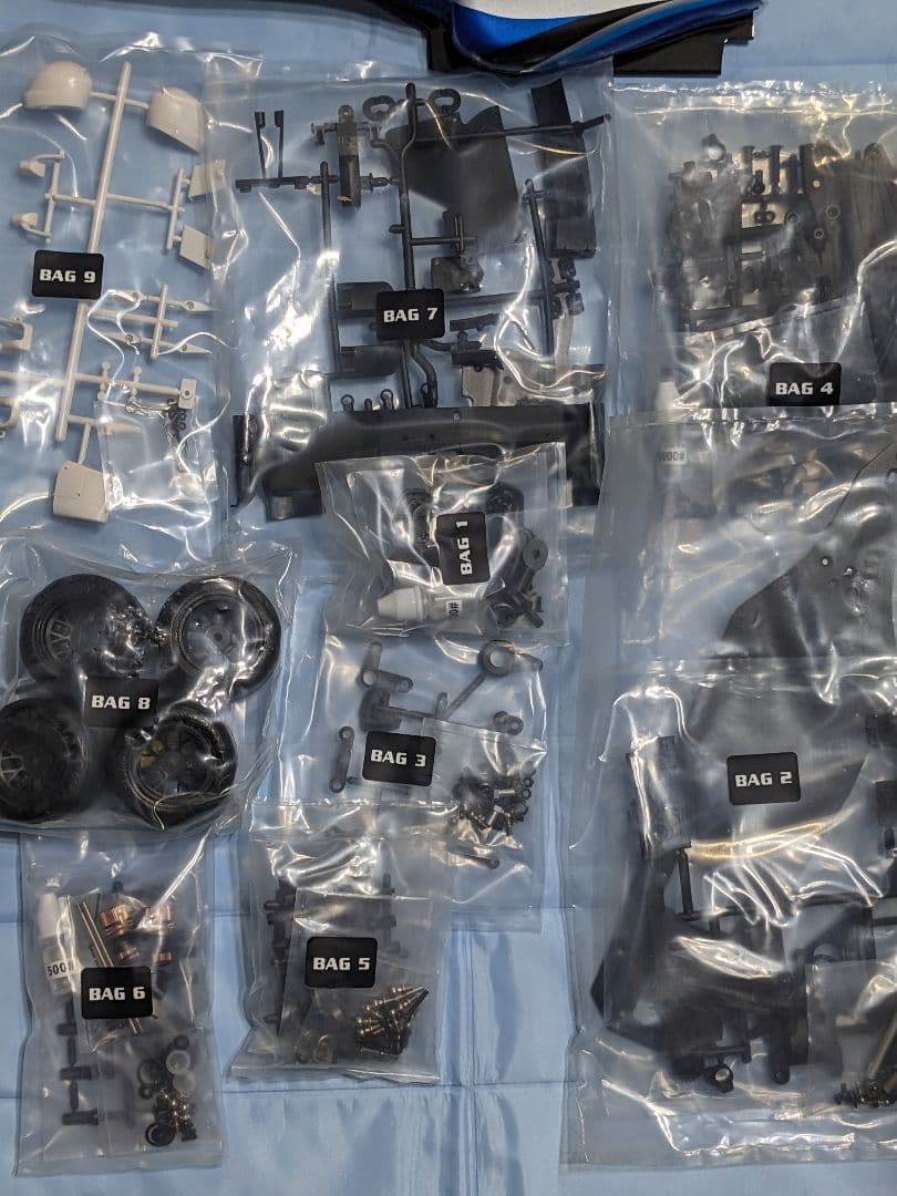 希少！【未使用★未組立て】★3レーシングFGX★EVO　2K18★ブルーBODY