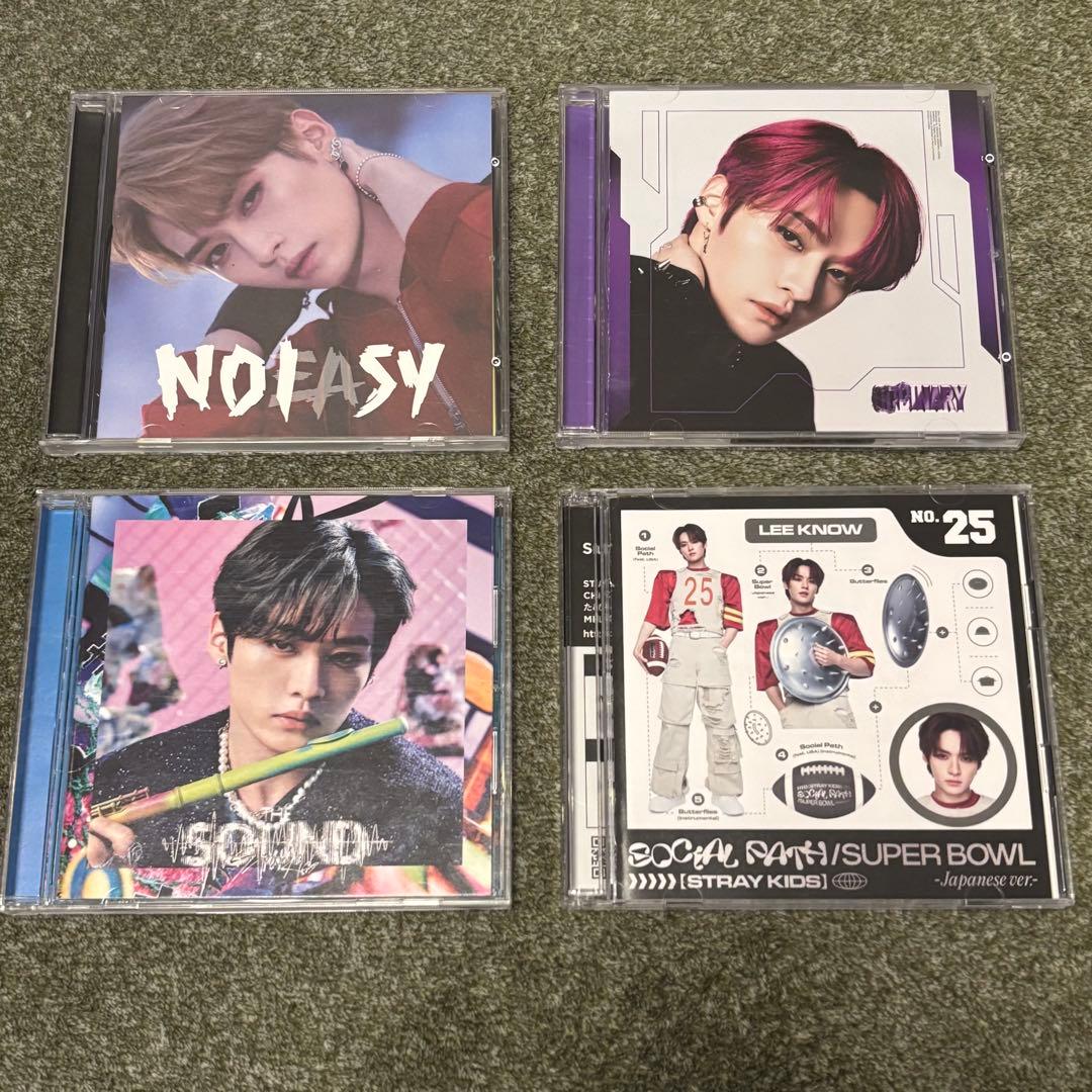 ★トレカ付き　Leeknow ジュエルケースアルバム三点セット