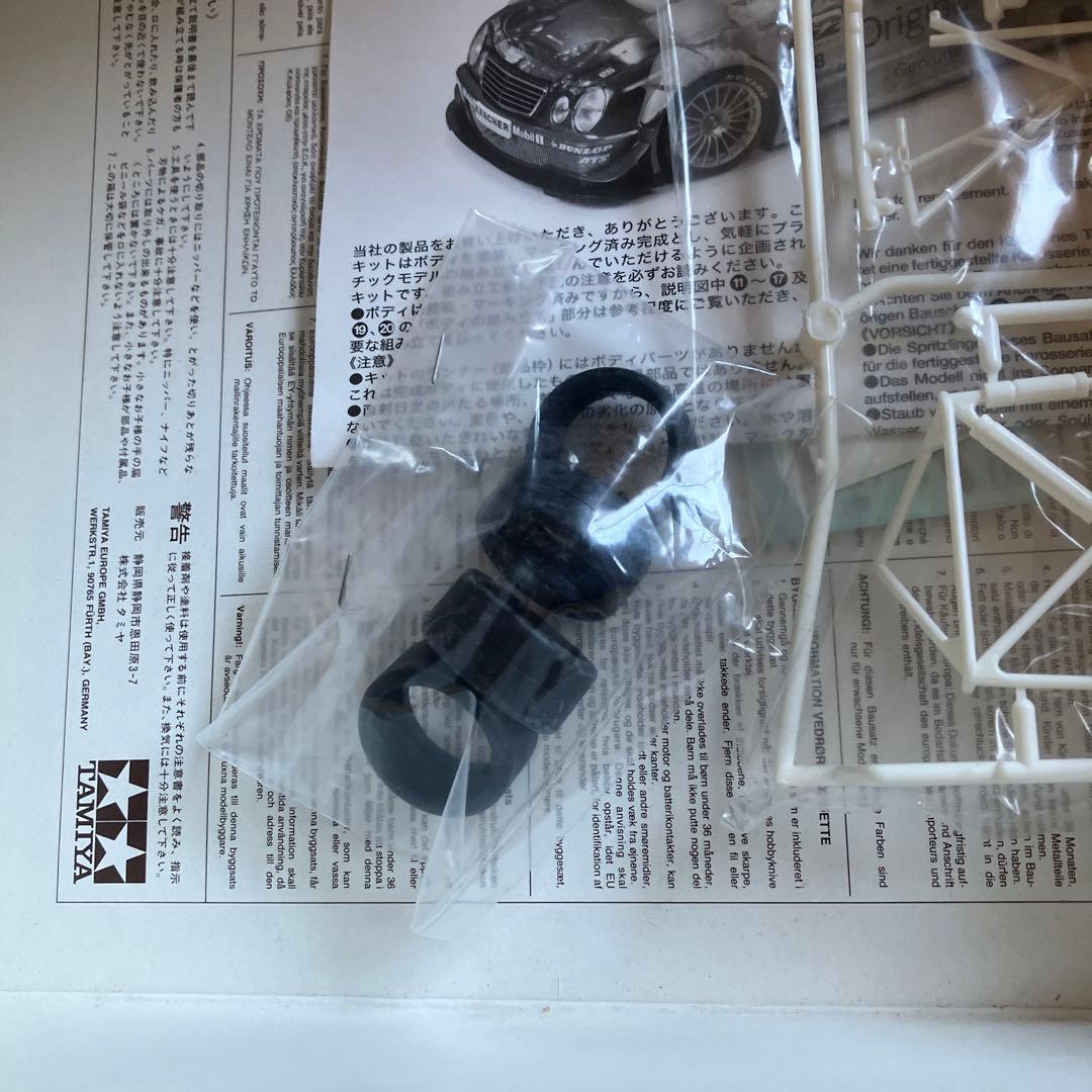 1/24スケールメルセデスCLK DTM2000