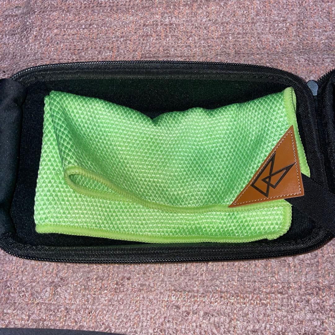 DEELUXE 23-24 27cm REVOLTゴーグル、グローブセット