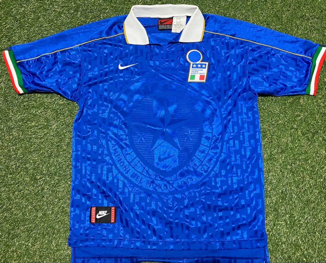 【美品】NIKE 95/96 イタリア代表　ユニフォーム　90s サイズM