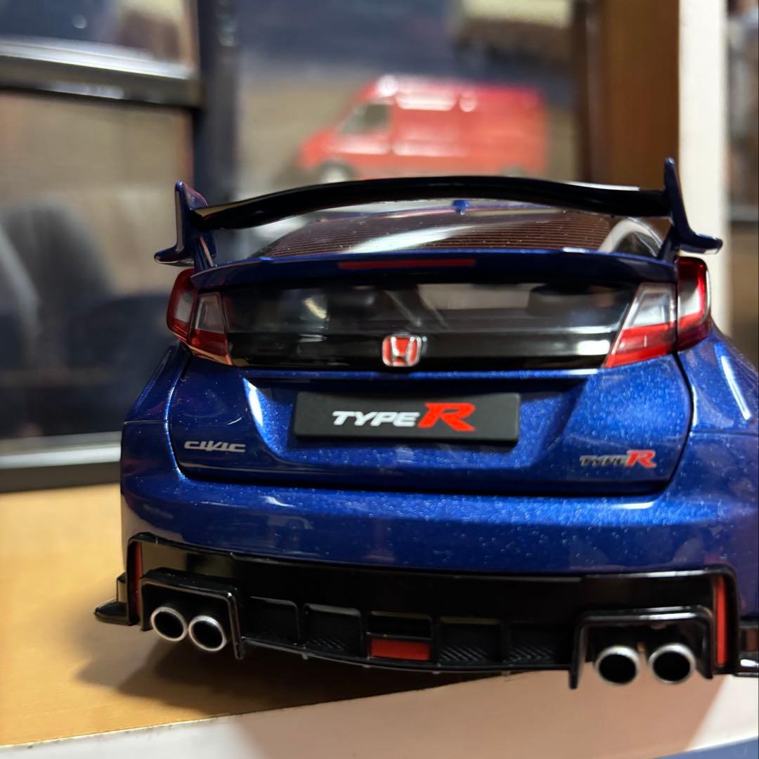 エブロ　1/18 FK2 シビック Type R