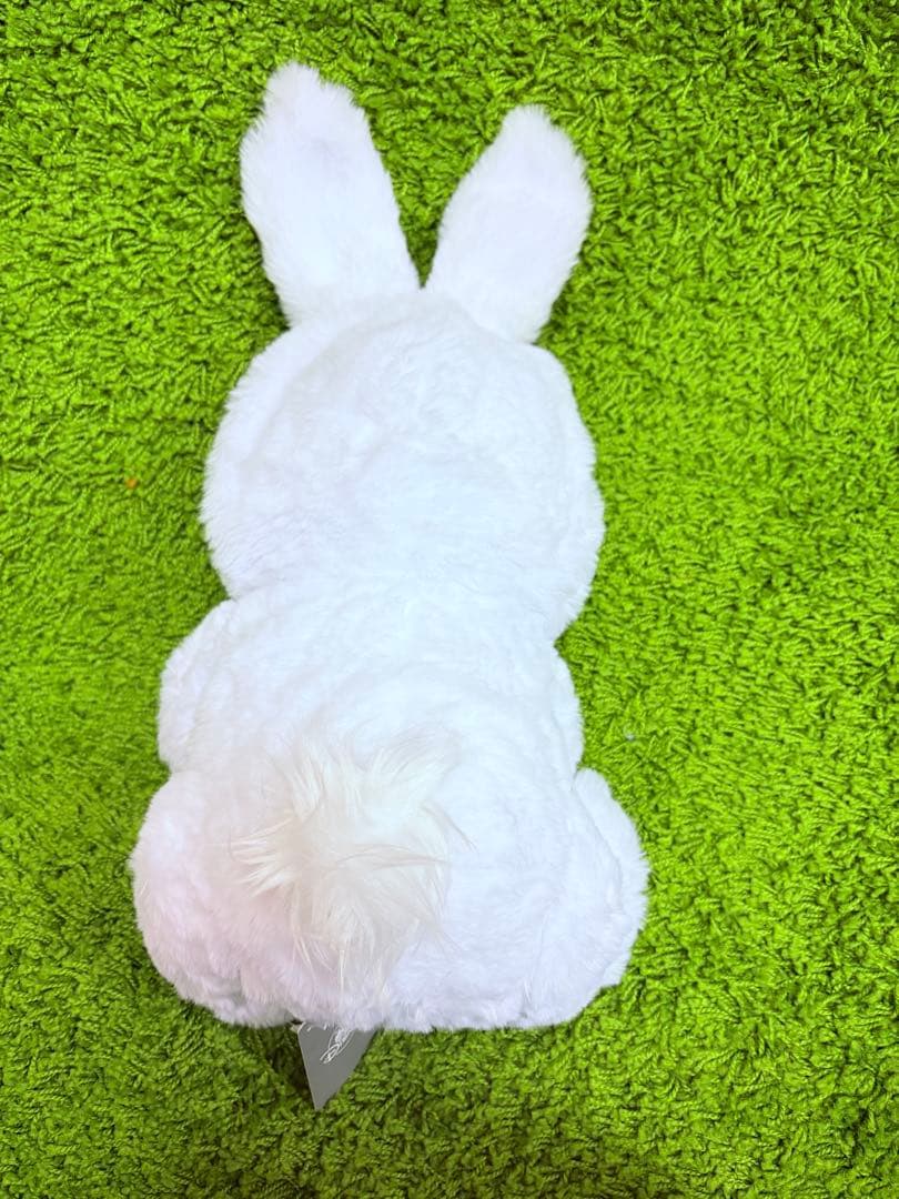 ディズニーストア プーさん 干支 2023 うさぎ ぬいぐるみ Mサイズ