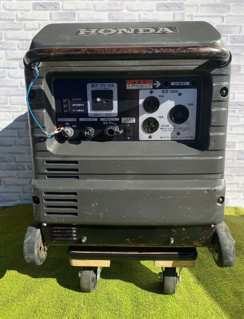 【送料無料】HONDA EU28is★整備済み保証付特価！(39)