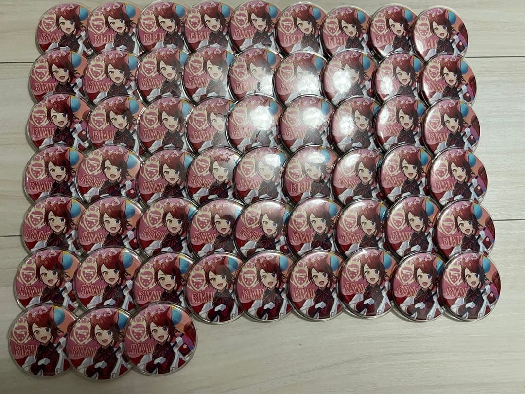 莉犬 缶バッジ アリツア 前半 旗持ち（値下げ中）