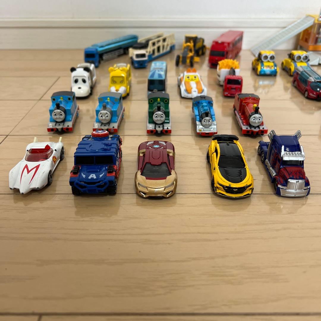 トミカ　ミニカー　トミカタウン　ビルドシティ　セブンイレブン　まとめ売り