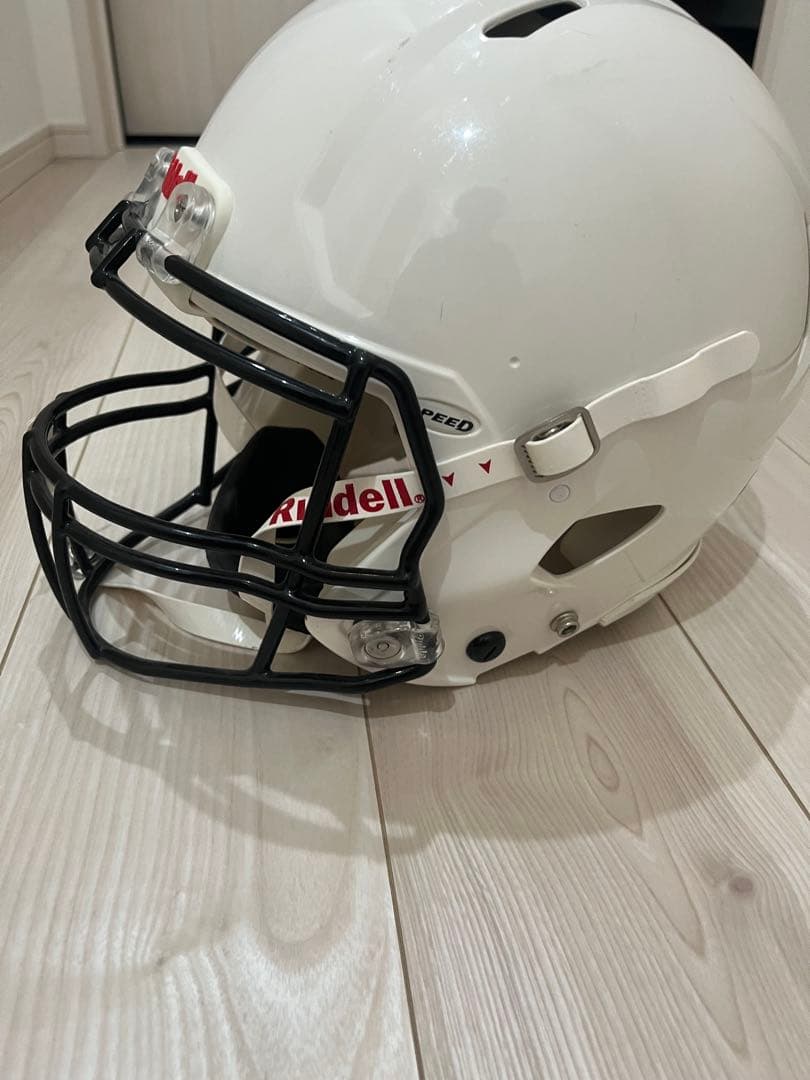Riddell アメリカンフットボールヘルメット 白　未使用