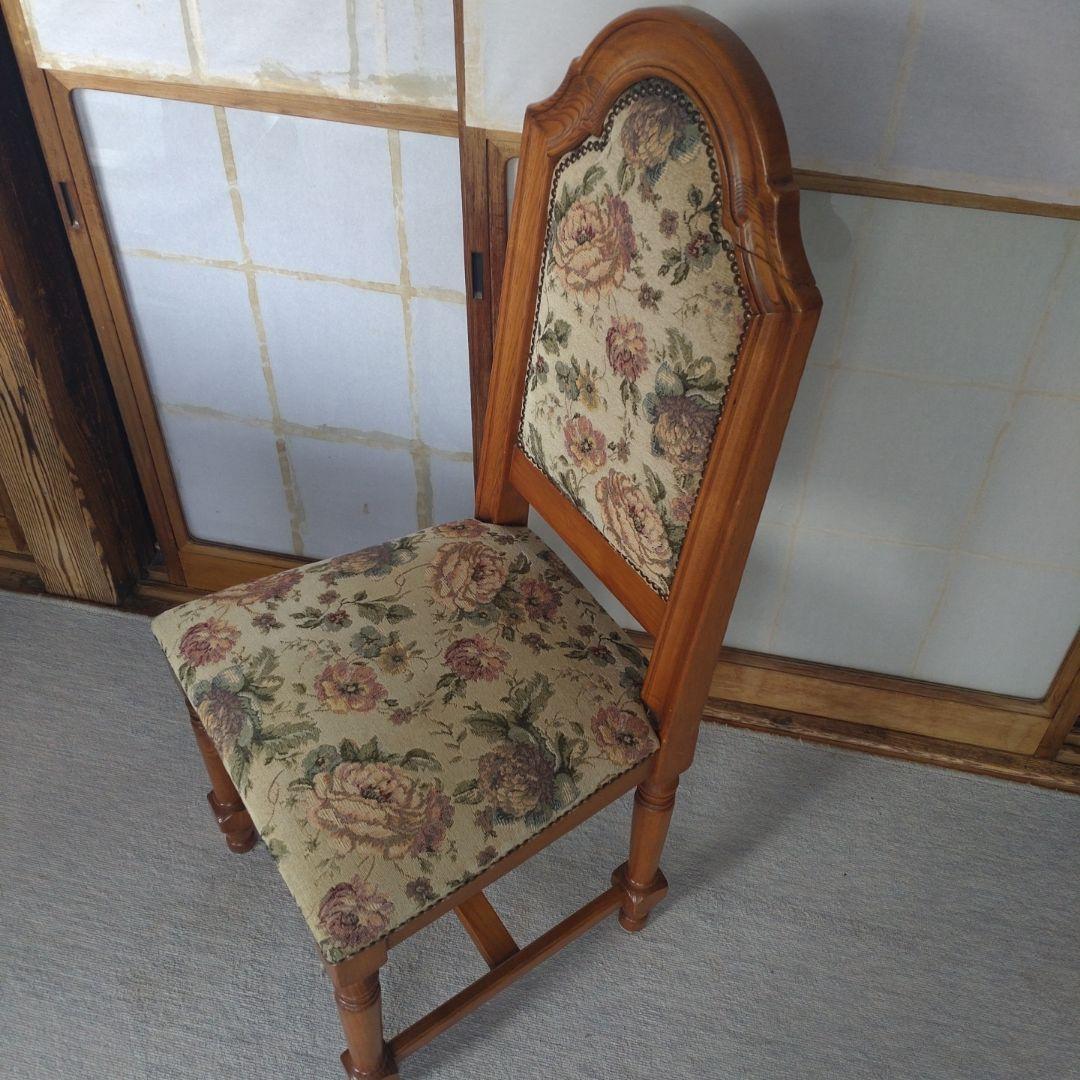【英国アンティーク調】ダイニングチェア ゴブラン織 花柄 鋲打ち 木製　4/4