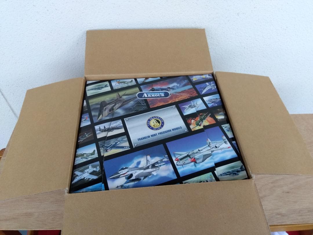 FRANKLIN MINT Armour HELLCAT 1/48サイズ