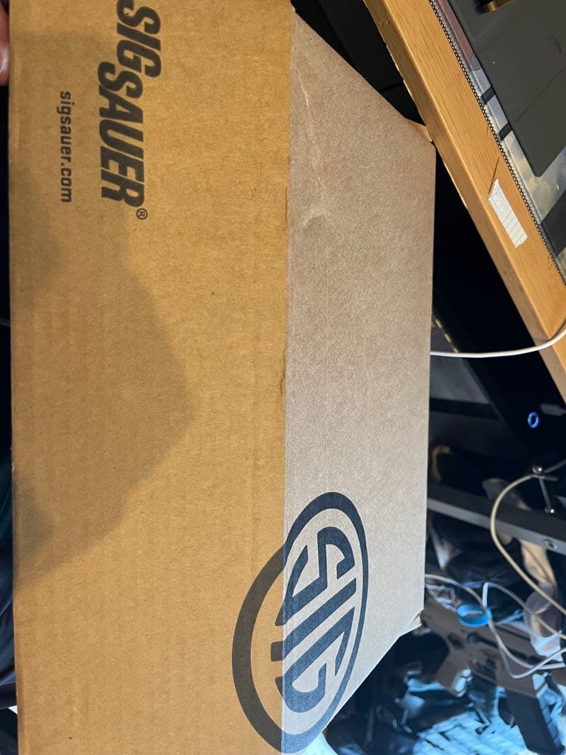 A*h様 SIG SAUER スコープ ダークブラウン