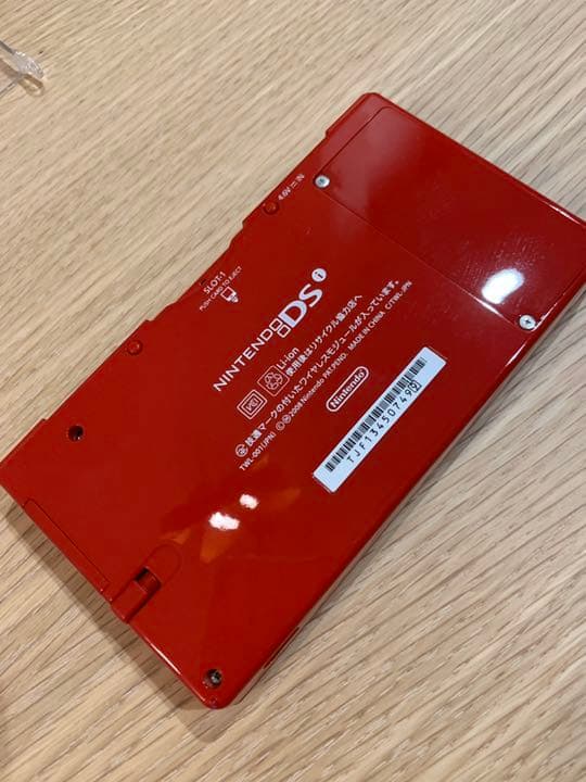 Nintendo DSi レッド　美品中古