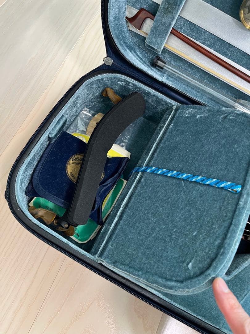 //5/12まで//アメリカ製4弦バイオリン４/４サイズと バイオリンケース