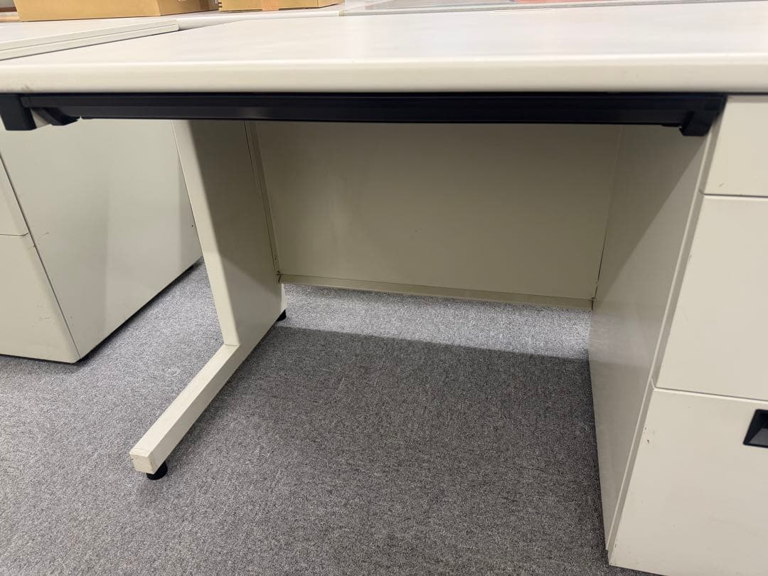 オフィス片袖デスク 1200x700x700 ②