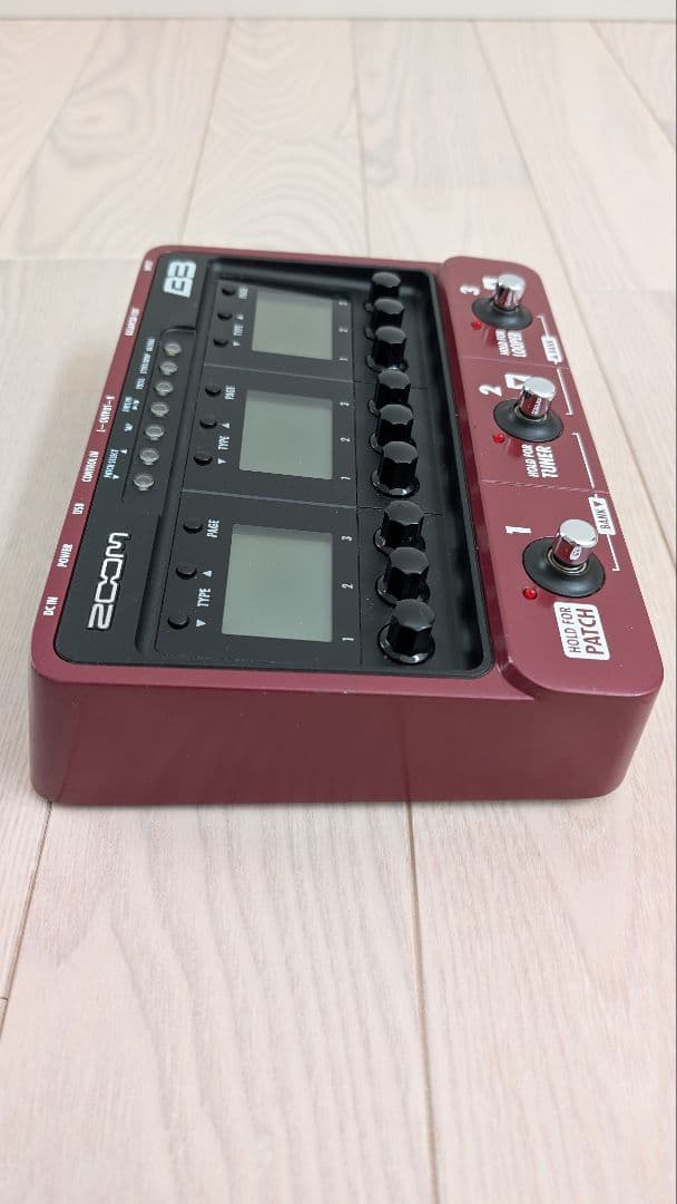 美品！　ZOOM　B3　マルチエフェクター　ベース用　付属品完備