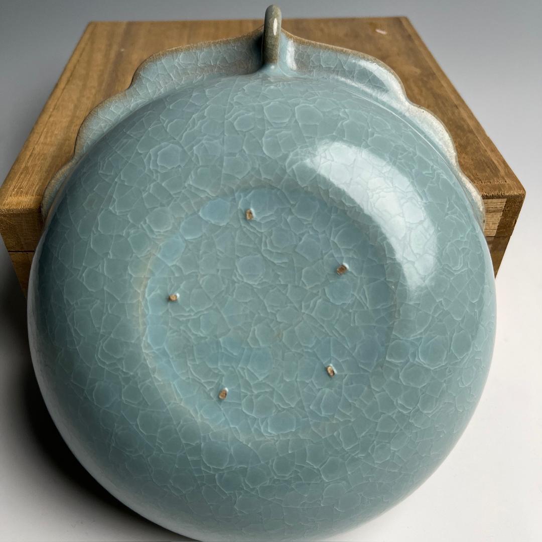 官窯 青磁月白釉板沿単耳洗 紫青 箱付 中国美術 中国古玩