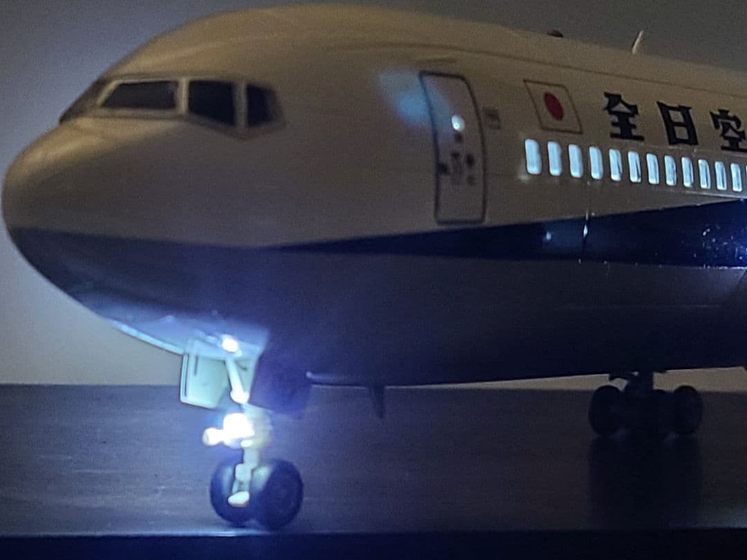 ANA BOEING 767-200 LED仕様完成品 1/100