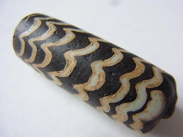 ★C0401★古代 (17) ガラスビーズ とんぼ玉 難あり イスラム 大粒管