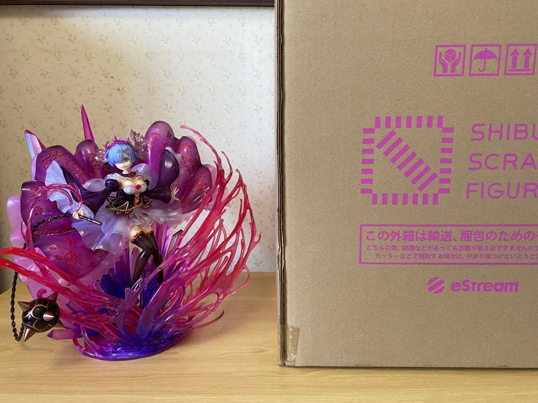 リゼロ　渋谷スクランブルフィギュア　レム　エミリア　リゼロ　フィギュア