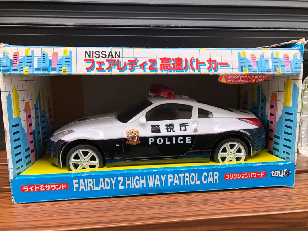 希少 新品未使用トイコー フェアレディZ高速パトカー ライト&サウンド