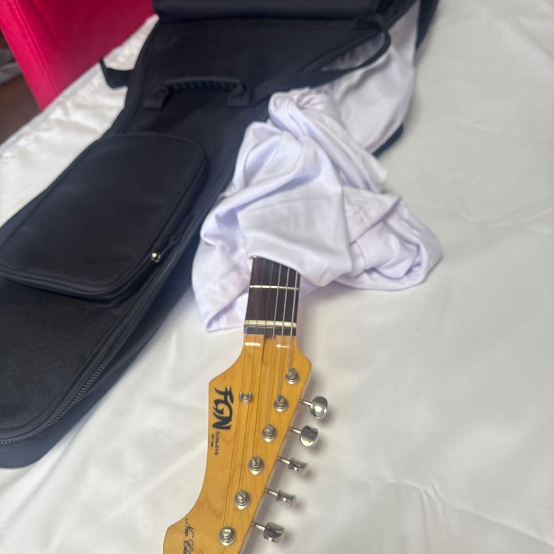 フジゲンNeo Classic ストラトキャスター【ラッカー塗装】