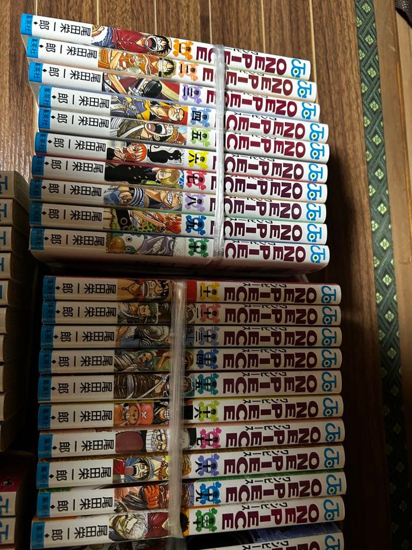 ワンピース ほぼ全巻セット 1~少し抜けてるけど104巻まで！早い者勝ち〜