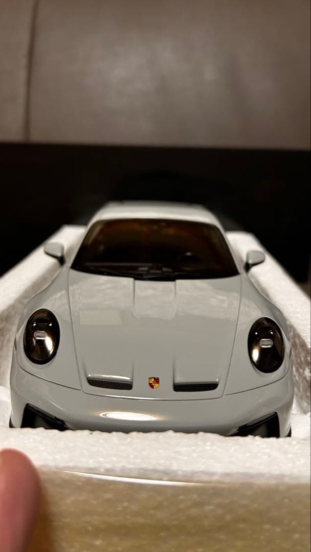 ミニチャンプス 1/18 ポルシェ911 (992) GT3 2021