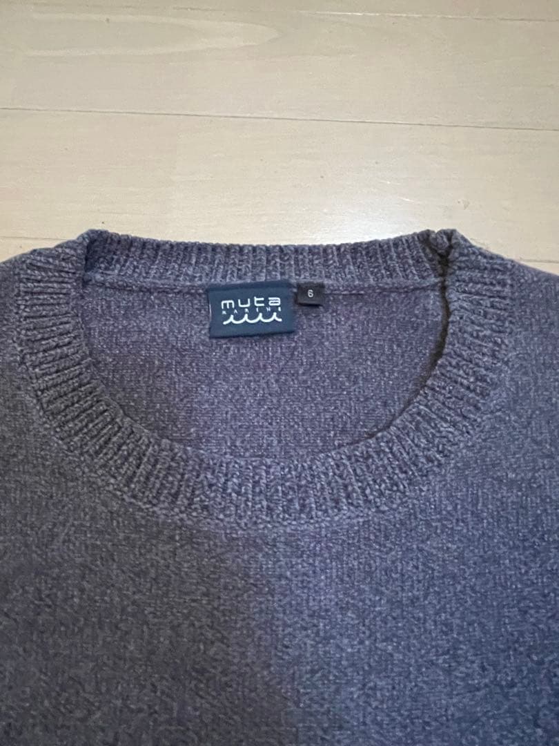 MUTA グレー セーター Lサイズ ロゴ入り