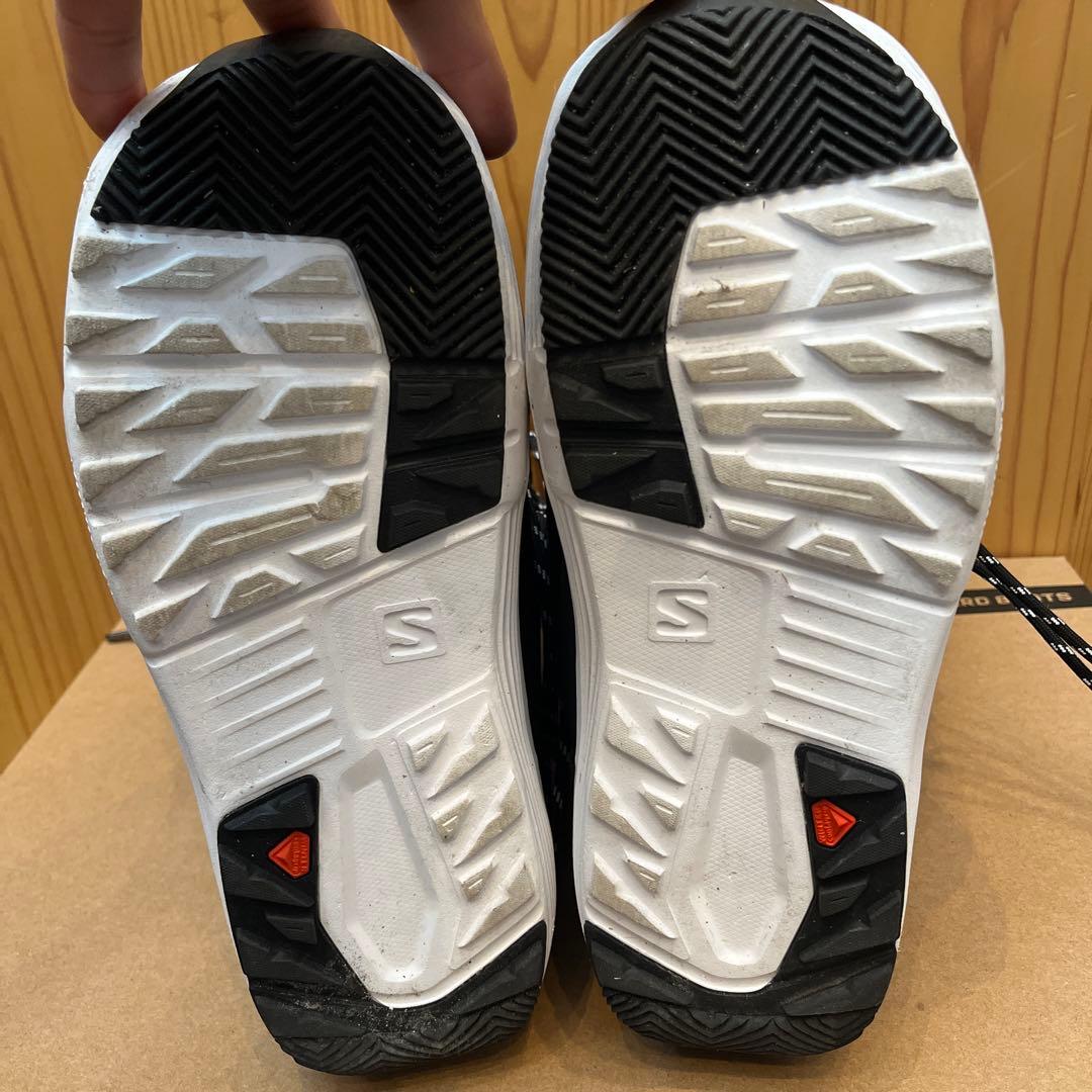 23-24 3回使用　SALOMON スノーボードブーツ ブラック　LAUNCH