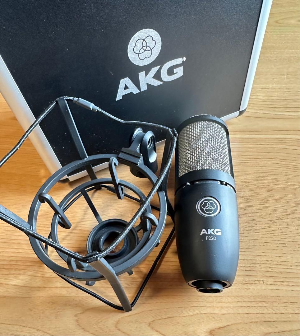 AKG P220 コンデンサーマイクロフォン