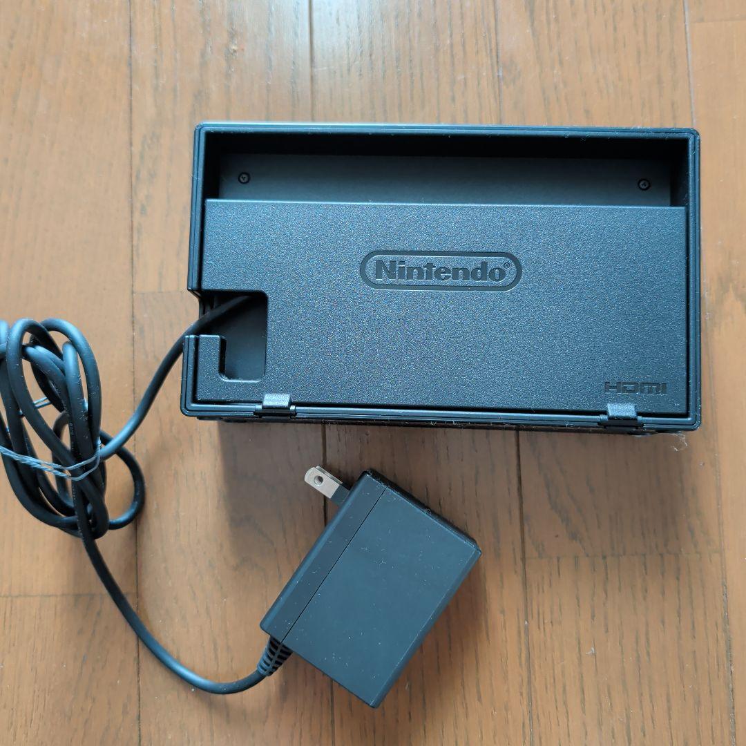 Nintendo Switch 本体 + 付属品　箱なし